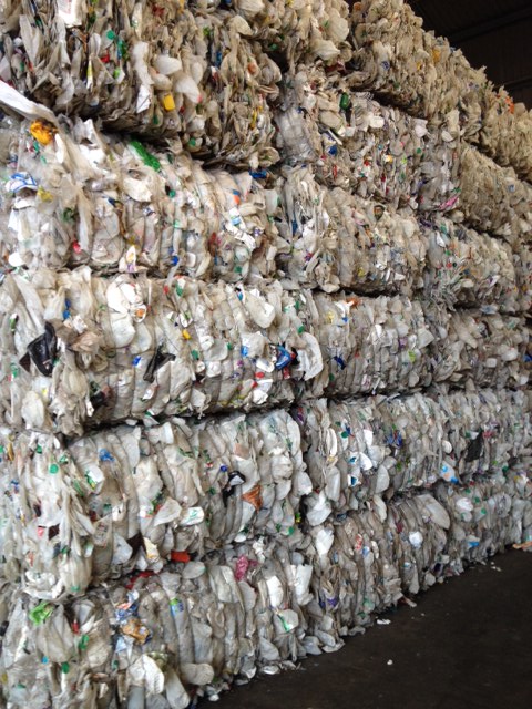 phế liệu nhựa HDPE - Văn Phòng Đại Diện Thueringen Recycling GmbH